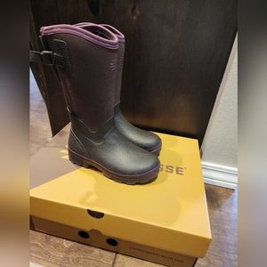 LACROSSE FOOTWEAR WOMEN'S ALPHA RANGE CHOCOLATE/PLUM boots size 7 plum chocolate